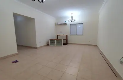 Apartment - 2 Bedrooms - 2 Bathrooms for rent in Old Airport Road - Old Airport Road - Doha