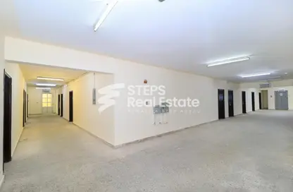 Labor Camp - Studio for rent in Industrial Area 3 - Industrial Area - Industrial Area - Doha