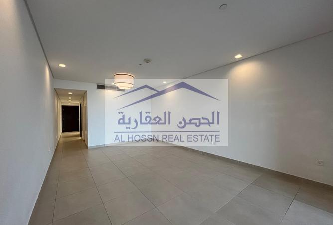 885140 - Property Image 3