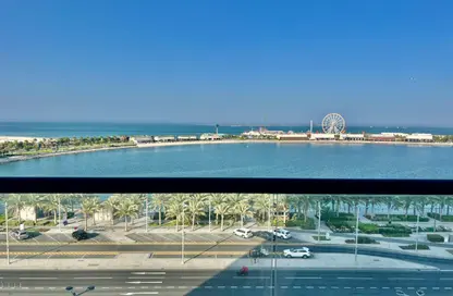 Apartment - 2 Bedrooms - 3 Bathrooms for rent in Marina Tower 23 - Marina District - Lusail