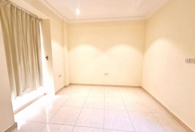 987209 - Property Main Image