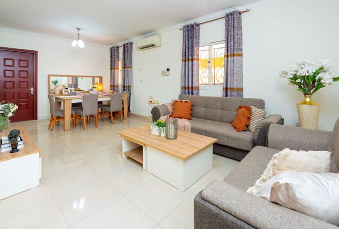 996605 - Property Image 2