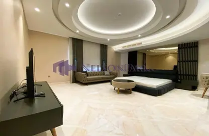 مجمع سكني - 5 غرف نوم - 7 حمامات للايجار في المعمورة 18 - المعمورة - الدوحة