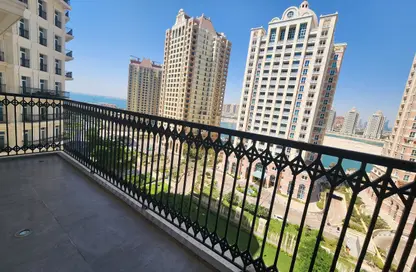 Apartment - 1 Bedroom - 2 Bathrooms for rent in Floresta Gardens - Floresta Gardens - The Pearl Island - Doha