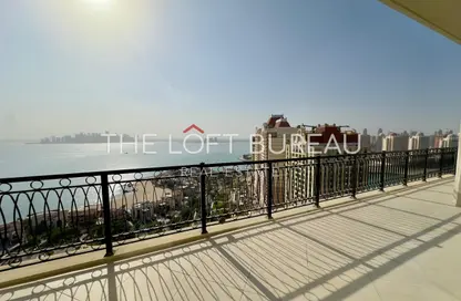 Penthouse - 3 Bedrooms - 4 Bathrooms for rent in Floresta Gardens - Floresta Gardens - The Pearl Island - Doha