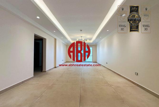 Apartment - 2 Bedrooms - 3 Bathrooms for rent in Giardino Apartments - The Pearl Island - Doha