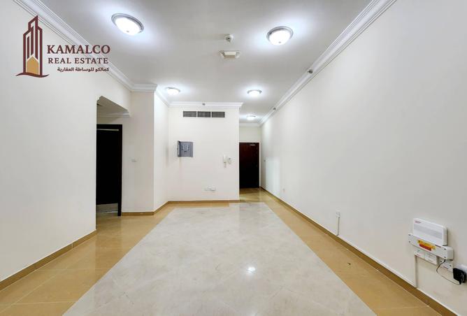 953918 - Property Image 2