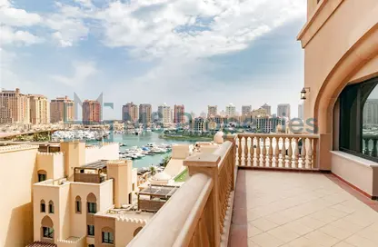 Apartment - 2 Bedrooms - 3 Bathrooms for rent in West Porto Drive - Porto Arabia - The Pearl Island - Doha