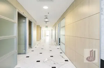 مساحات مكتبية - استوديو - 1 حمام للايجار في شارع الشط - الخليج الغربي - الدوحة