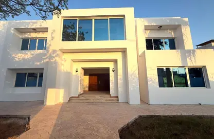 Villa - 5 Bedrooms - 7 Bathrooms for rent in Hazm Al Markhiya - Doha