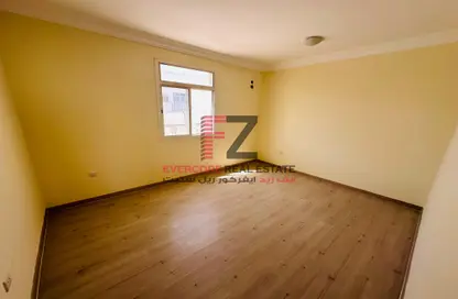 Apartment - 2 Bedrooms - 2 Bathrooms for rent in Old Airport Road - Old Airport Road - Doha