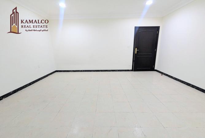 941823 - Property Image 3
