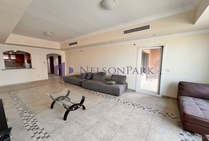 992773 - Property Image 3