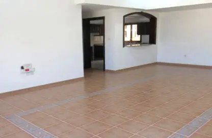 Apartment - 3 Bedrooms - 3 Bathrooms for rent in Najma 28 - Ibn Dirhem Street - Najma - Doha