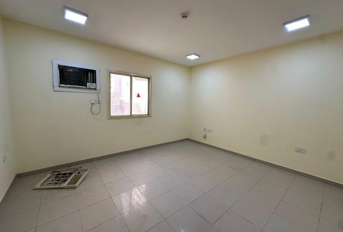 947091 - Property Image 3