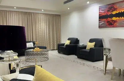 Apartment - 1 Bedroom - 2 Bathrooms for sale in One Porto Arabia - Porto Arabia - The Pearl Island - Doha