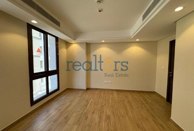 997035 - Property Image 3