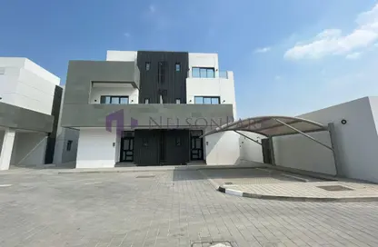 Compound - 3 Bedrooms - 3 Bathrooms for rent in Al Sadd Road - Al Sadd - Doha