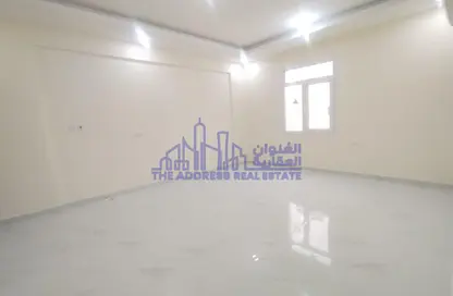 Apartment - 2 Bedrooms - 2 Bathrooms for rent in Fereej Bin Omran - Doha