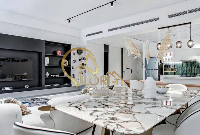 977567 - Property Image 3