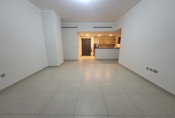 992104 - Property Main Image