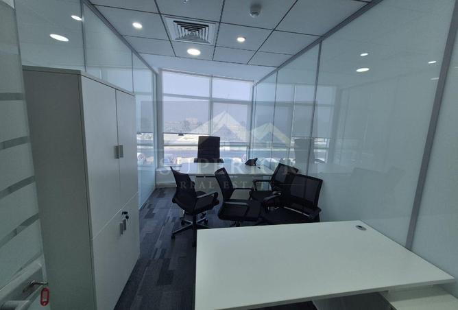 906484 - Property Image 2