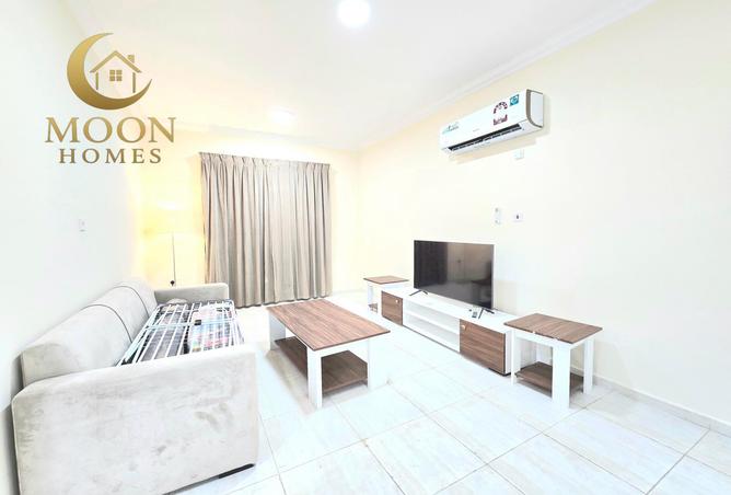 996305 - Property Image 2