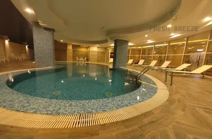 صورة لـ حوض سباحة شقة - 2 غرف نوم - 2 حمامات للايجار في فريج بن محمود - الدوحة ، صورة رقم 1