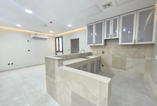 999881 - Property Main Image