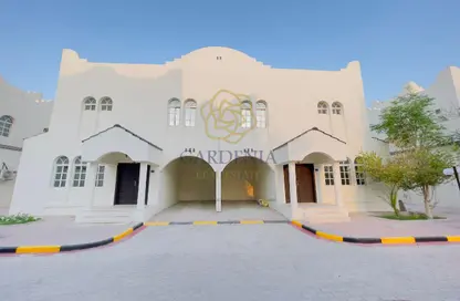 فيلا - 5 غرف نوم - 4 حمامات للايجار في الثمامة - الثمامة - الدوحة