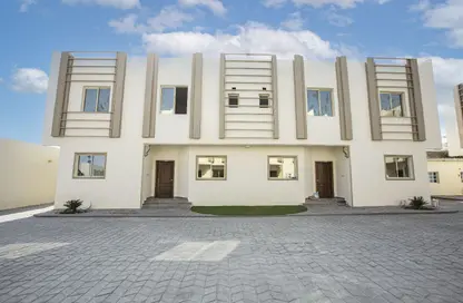 Compound - 6 Bedrooms - 5 Bathrooms for rent in Al Rayyan - Al Rayyan - Doha