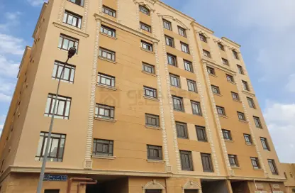 Apartment - 3 Bedrooms - 3 Bathrooms for rent in Thabit Bin Zaid Street - Al Mansoura - Doha