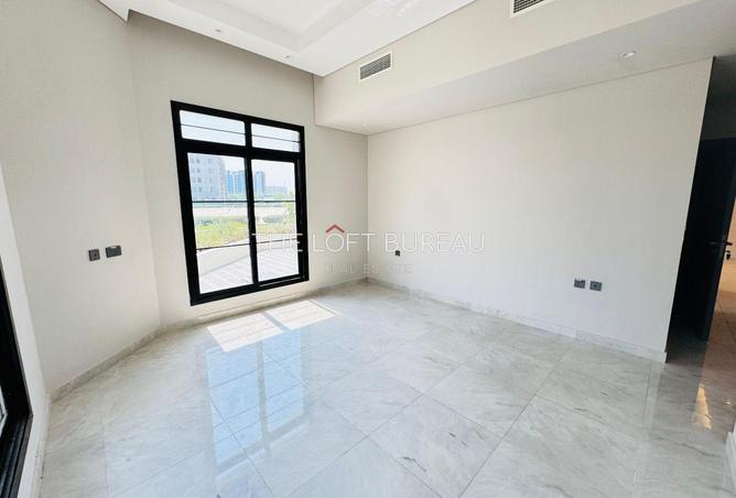 904076 - Property Main Image