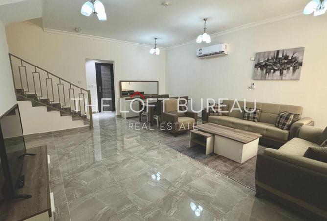 994117 - Property Image 2