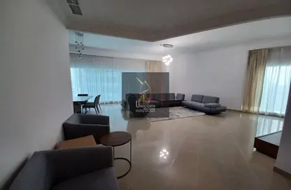 Apartment - 3 Bedrooms - 3 Bathrooms for rent in West Bay Tower - West Bay - West Bay - Doha