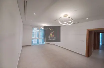 Apartment - 2 Bedrooms - 3 Bathrooms for rent in Floresta Gardens - Floresta Gardens - The Pearl Island - Doha