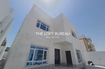Villa - 7 Bedrooms - 7+ Bathrooms for sale in Al Wukair - Al Wukair - Al Wakra