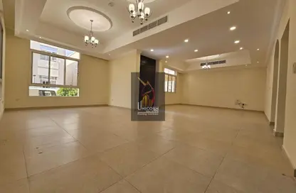 Compound - 5 Bedrooms - 6 Bathrooms for rent in Al Gharrafa - Al Gharrafa - Doha