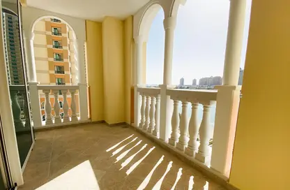 Apartment - 2 Bedrooms - 3 Bathrooms for rent in Viva East - Viva Bahriyah - The Pearl Island - Doha