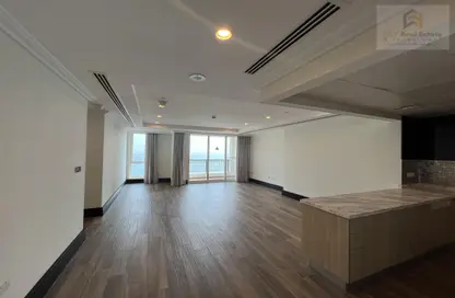 Apartment - 2 Bedrooms - 2 Bathrooms for rent in Imperial Diamond - Viva Bahriyah - The Pearl Island - Doha