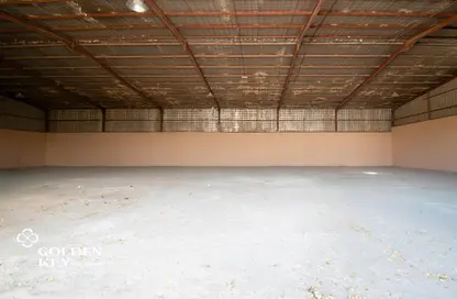 Warehouse - Studio for rent in Industrial Area 1 - Industrial Area - Doha