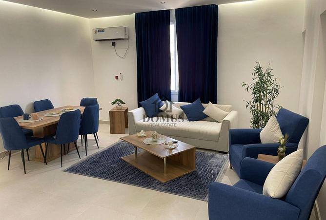 951532 - Property Image 2