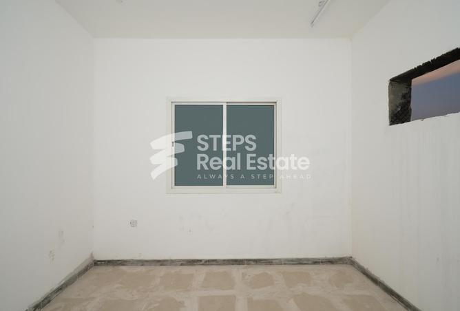 سكن عمال - استوديو - 8 حمامات للايجار في أبو نخله - الدوحة