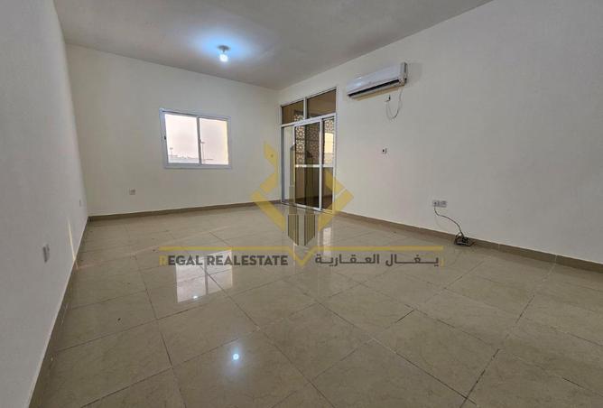 949052 - Property Image 2