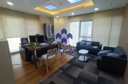 مساحات مكتبية - استوديو - 2 حمامات للايجار في شارع الكورنيش - شارع الكورنيش - الدوحة