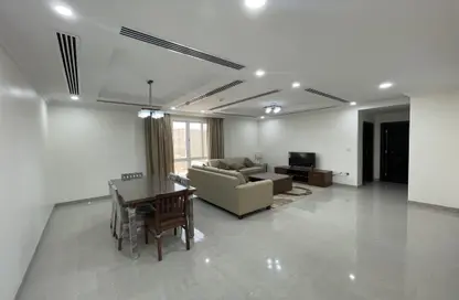 Living / Dining Room image for: Apartment - 2 Bedrooms - 2 Bathrooms for rent in OqbaBin Nafie Steet - Old Airport Road - Doha, Image 1