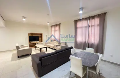 شقة - 2 غرف نوم - 3 حمامات للبيع في جنوب فوكس هيلس - فوكس هيلز - الوسيل