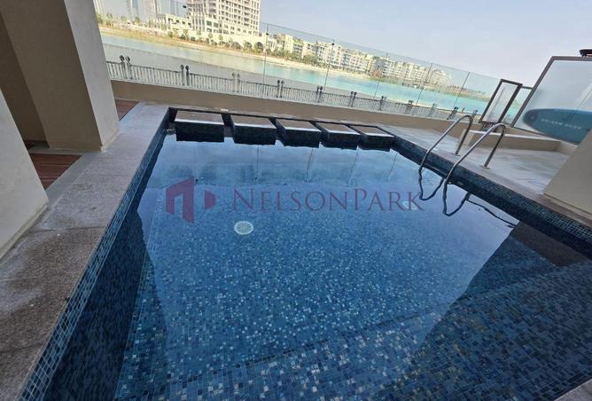 974922 - Property Image 2