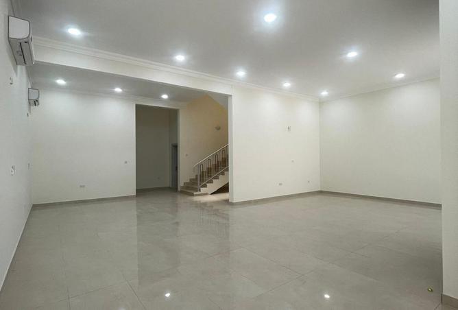 939945 - Property Image 3