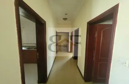 Apartment - 2 Bedrooms - 2 Bathrooms for rent in Al Mansoura - Al Mansoura - Doha